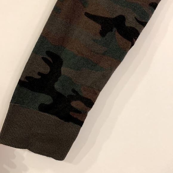 Sanctuary play open front cardigan forest camo size medium - Picture 4 of 12